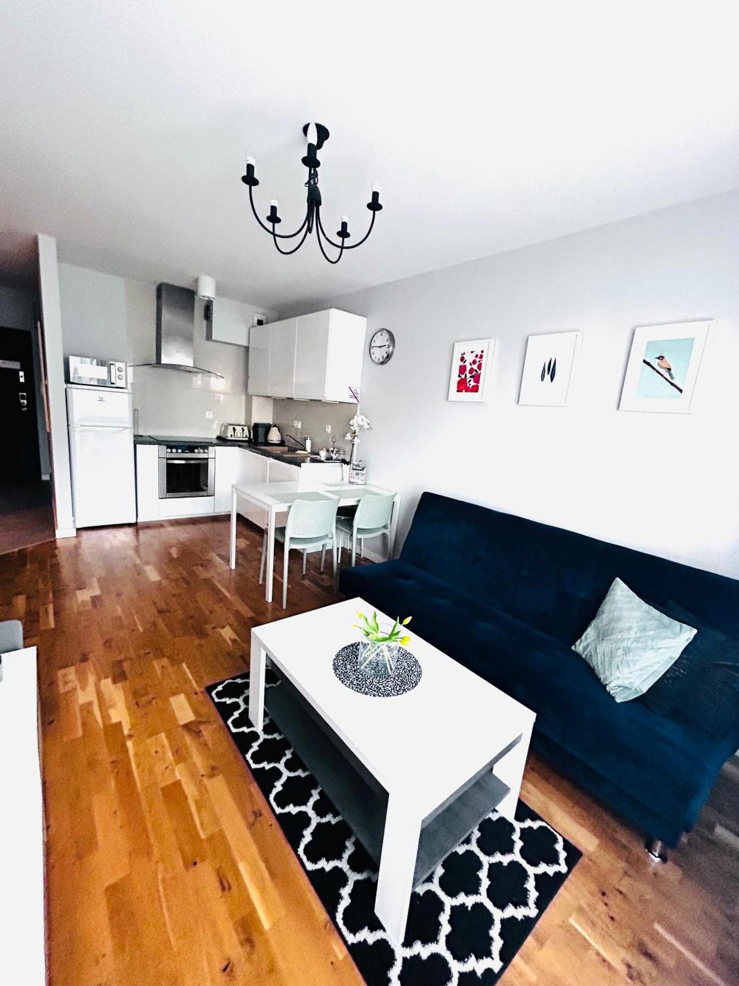 Apartament Manhattan Gorzow Wielkopolski Exterior photo